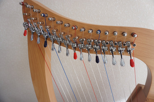 Harpitree-Harp Flower Beechwood 15st Baby Harp set image 1