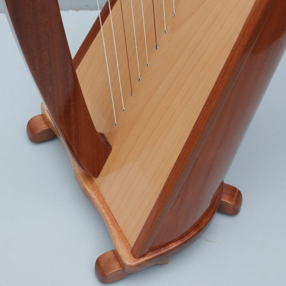 Mikel Harps: Daisy 38st Mahogany, Bag and String set image 5