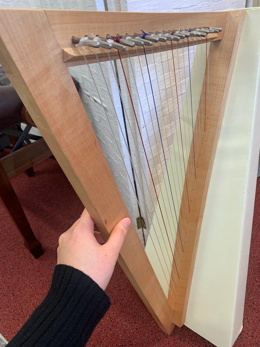 Waring 19st harp fully built beige image 0