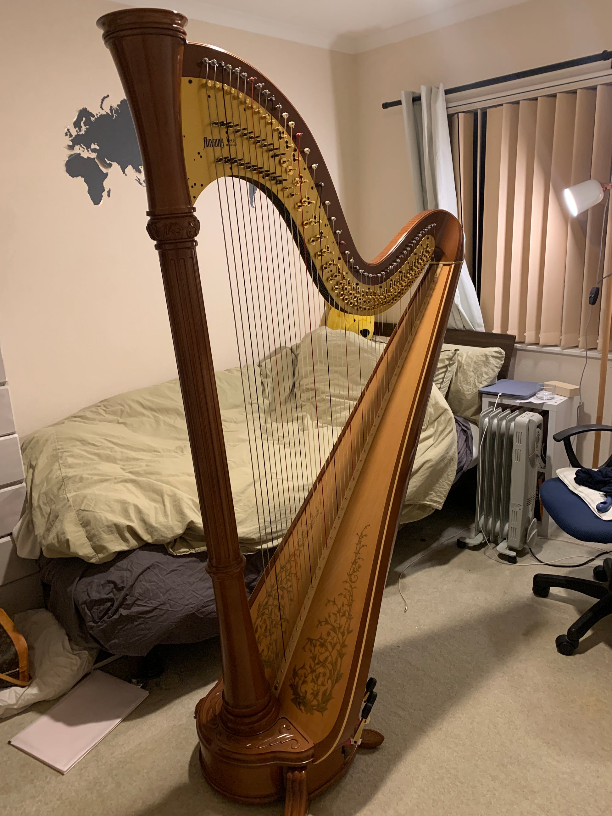 [pre-loved] Aoyama vega 46st mahogany pedal harp image 2