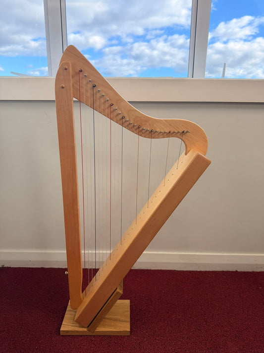 [pre-loved] 2021 harpsicle-harp 26st natural maple harp